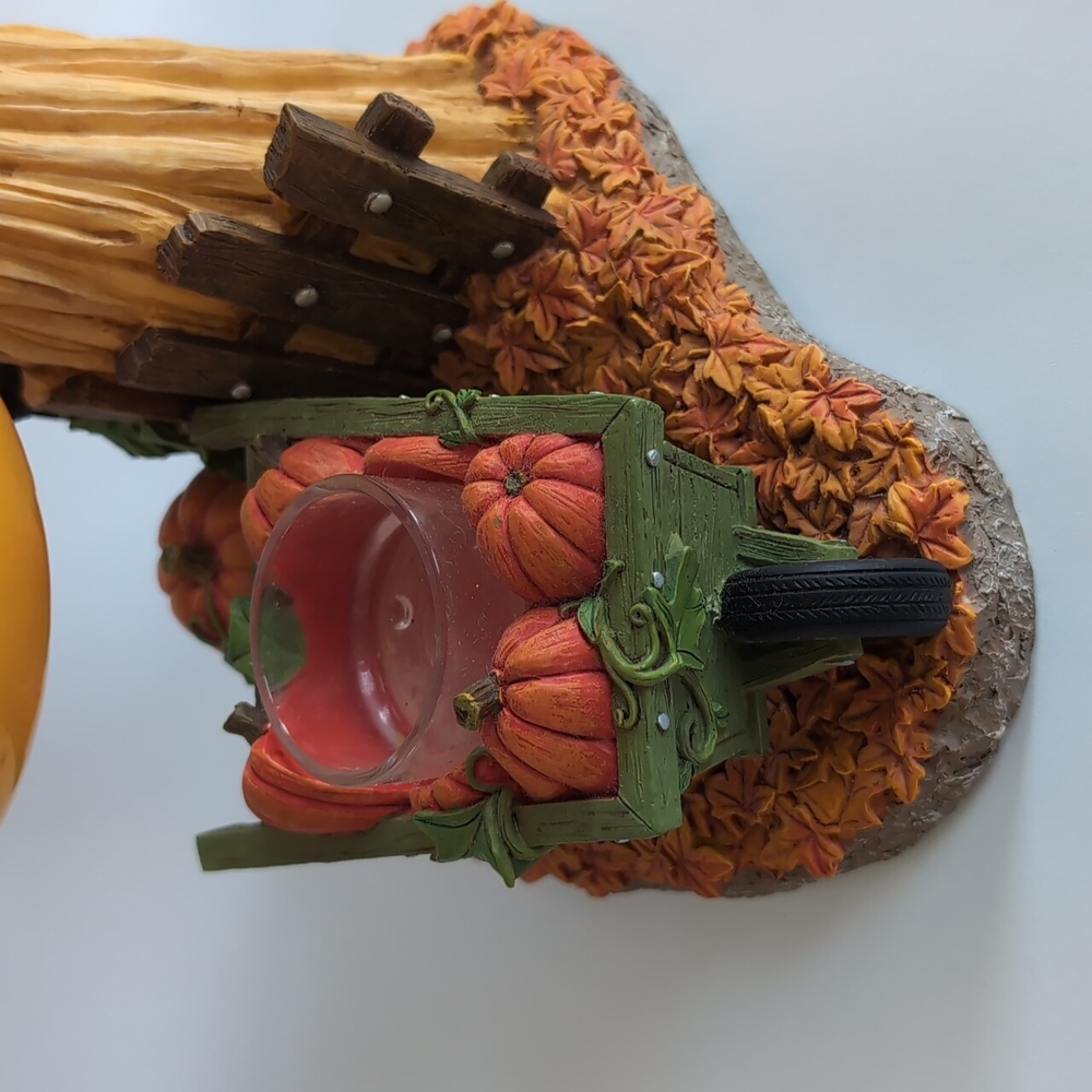 Yankee Candle Wheelbarrow Pumpkin Tart Candle Warmer Haystack Fall Crow - Picture 5 of 6